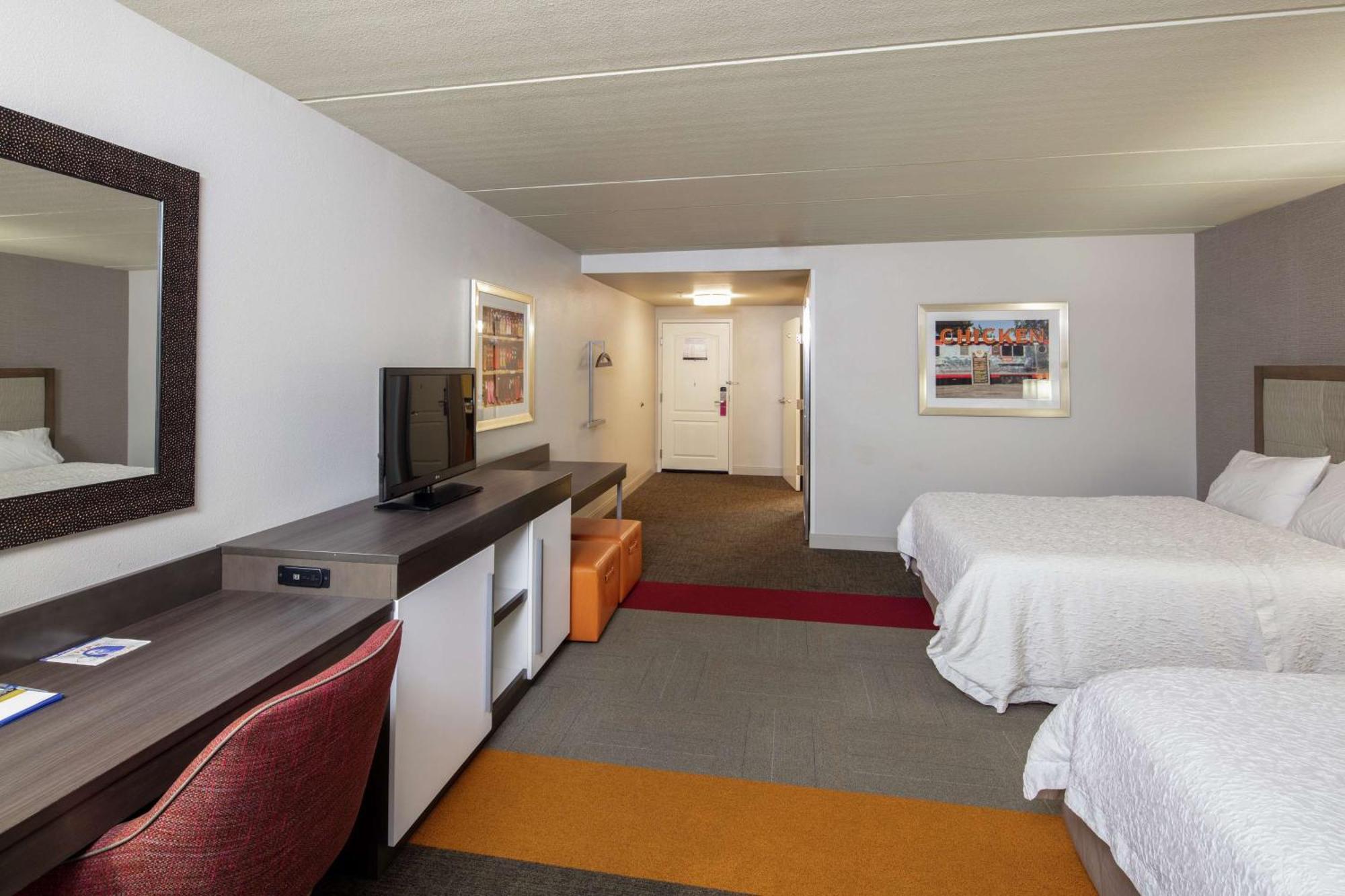 Hampton & Cedar Park-lakeline Hotel 3*