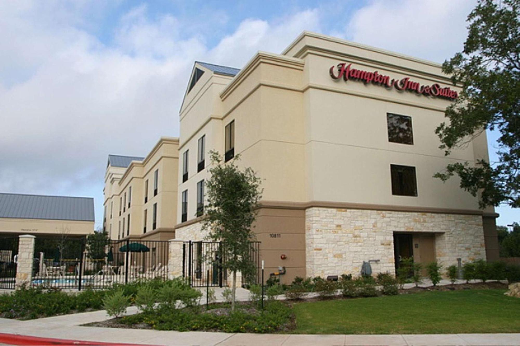 Hampton & Cedar Park-lakeline Hotel